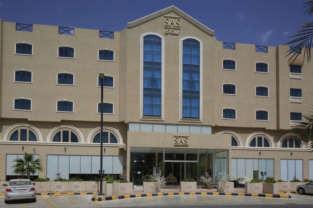 Sas Hotel Al Al Jubail Екстериор снимка